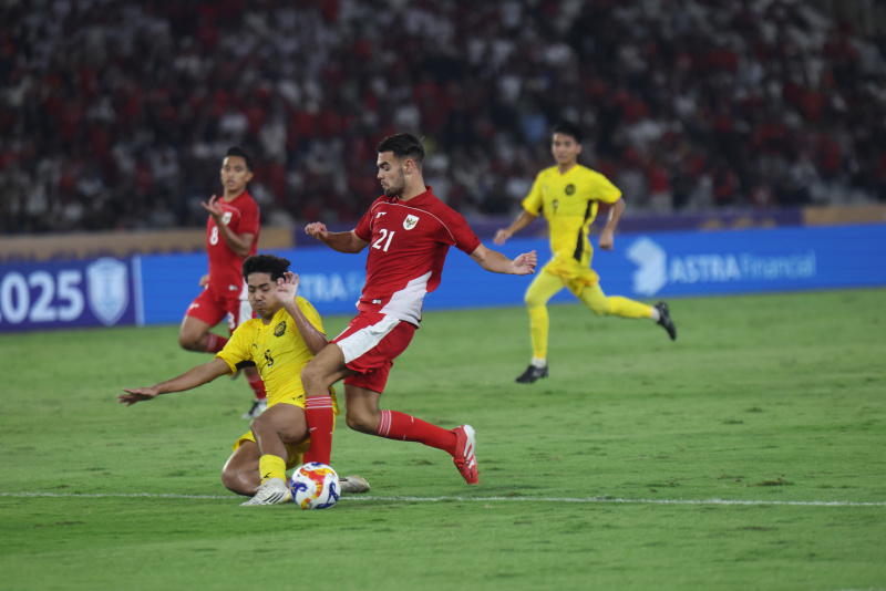 Timnas Indonesia U-23 saat jumpa Malaysia (SinPo.id/Ashar)