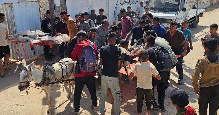 Puluhan Warga Palestina Tewas di Dua Lokasi Distribusi Bantuan GHF (SinPo.id/AFP)