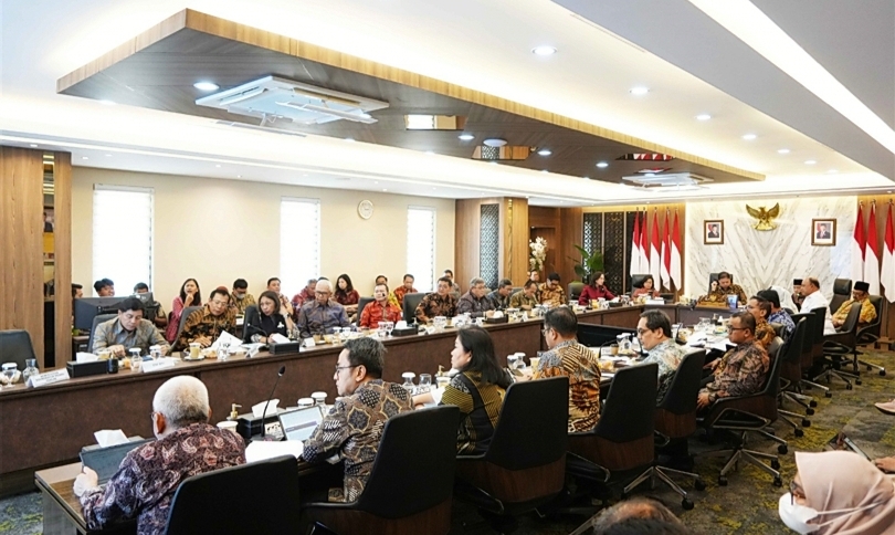 Menko Perekonomian Airlangga Hartarto memimpin Rakor Akselerasi Pertumbuhan Ekonomi Semester II- 2025 (SinPo.id/ Dok. Ekon)