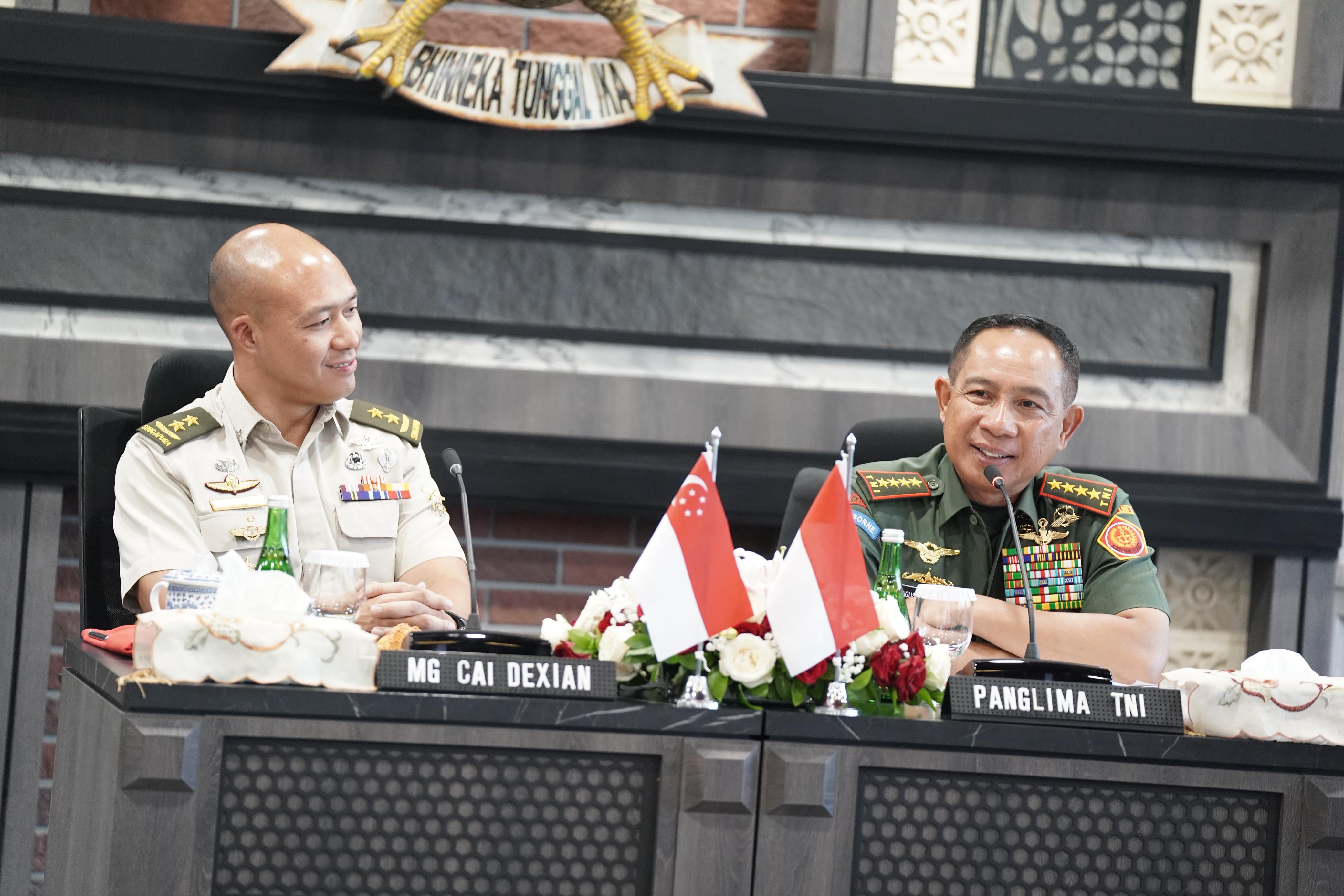 Panglima TNI Terima Kunjungan Kasad Singapura (SinPo.id/Puspen TNI)