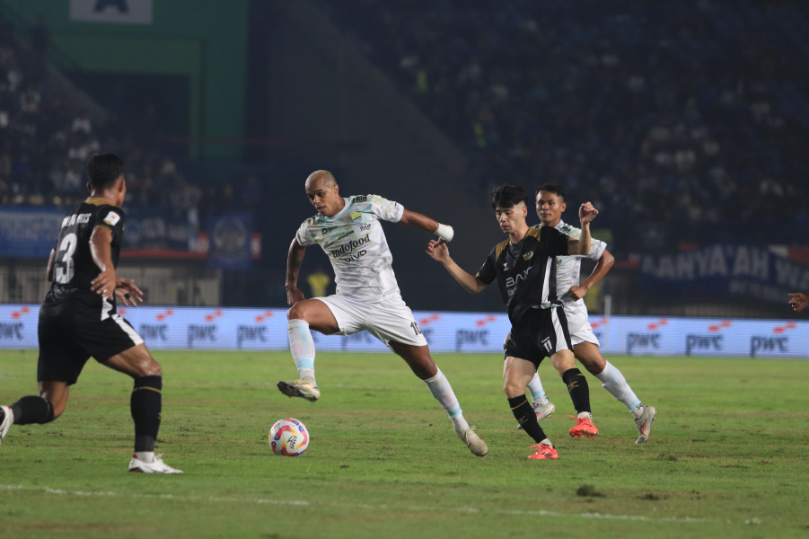 Persib vs Dewa United di Piala Presiden (SinPo.id/PSSI)