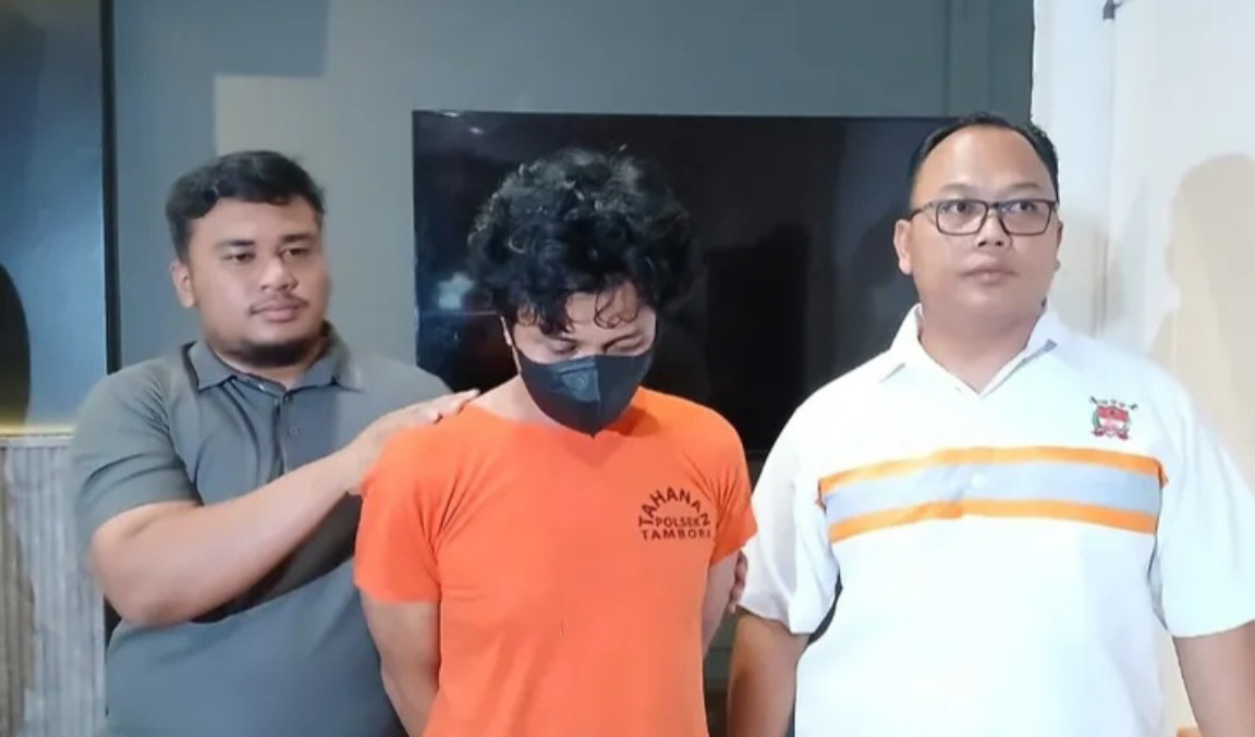 Pelaku saat ditangkap di Tambora, Jakarta Barat (SinPo.id/Polsek Tambora)