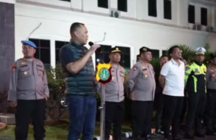 Polisi menggelar apel patroli KRYD di Bekasi (SinPo.id/Dok.Polres Metro Bekasi)