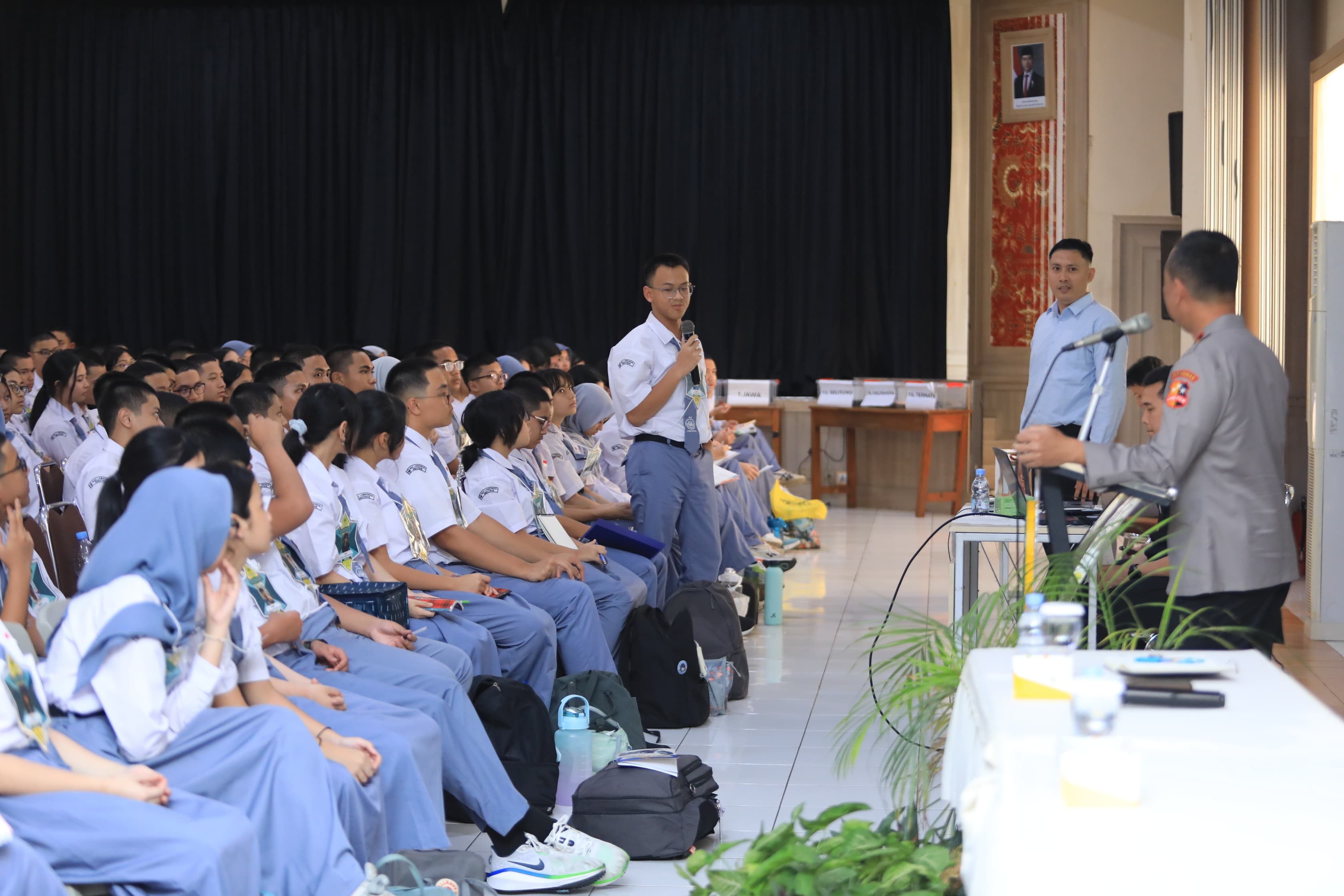 Kadiv Humas Polri, Irjen Pol. Sandi Nugroho saat memberikan materi (SinPo.id/Dok.Polri)