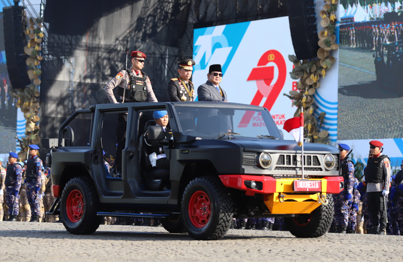 Presiden Prabowo Subianto menghadiri puncak HUt Bhayangkara ke-79 di Monas (Ashar/SinPo.id)