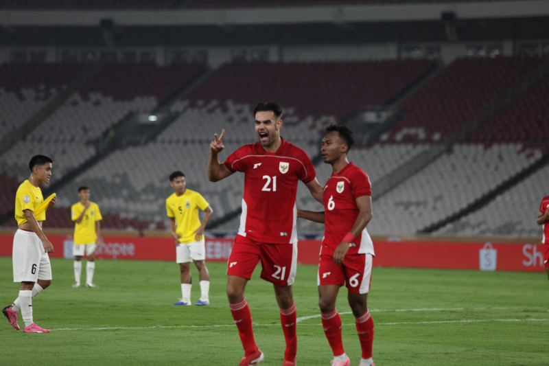 Timnas Indonesia U-23 menang lawan Brunei Darussalam 8-0 dalam penyisihan Grup A Piala AFF U-23 di Stadion Gelora Bung Karno (Ashar/SinPo.id)