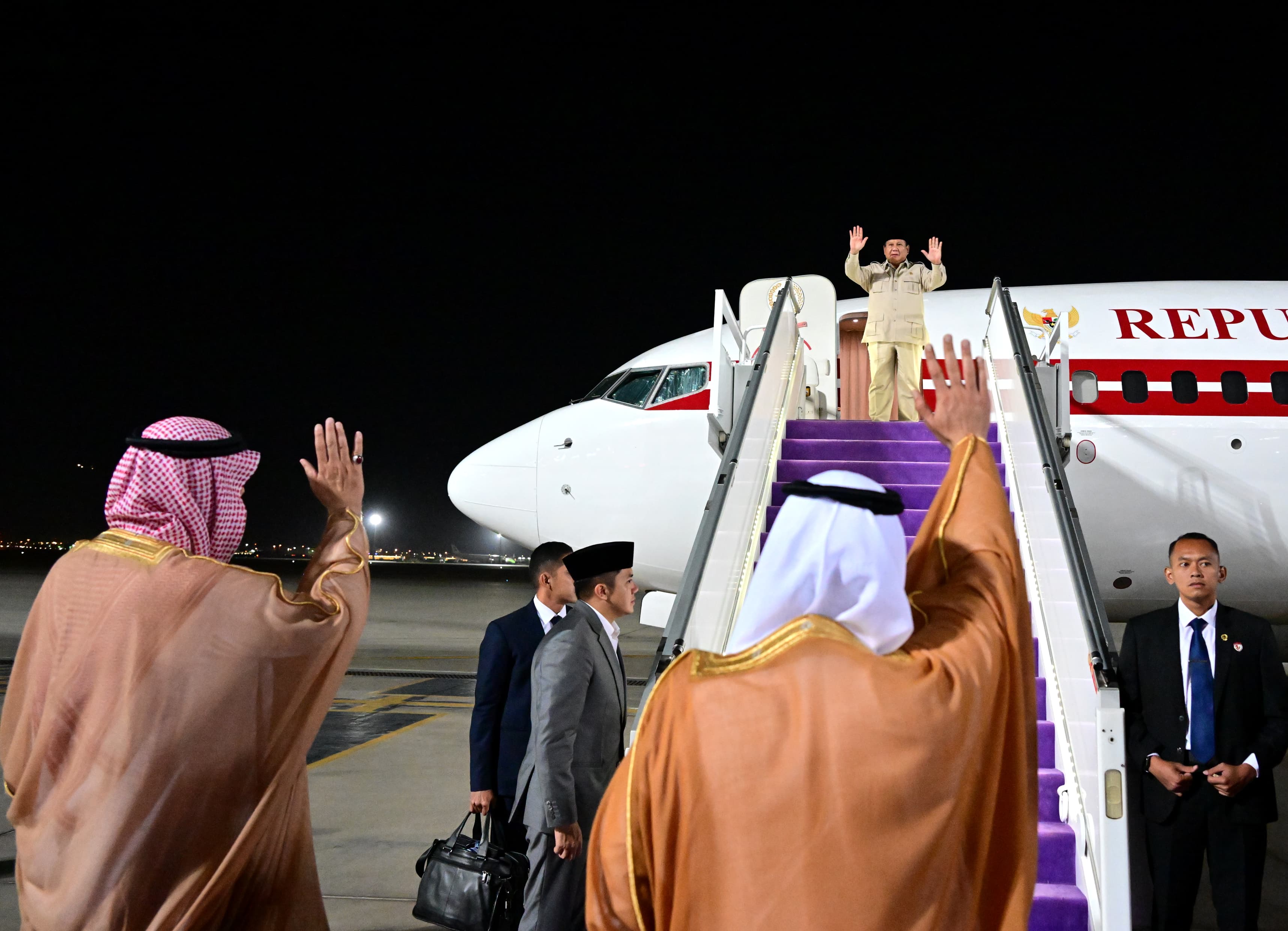 Usai Kunjungan Kenegaraan, Presiden Prabowo Tinggalkan Arab Saudi untuk Lanjutkan Lawatan ke Negara Berikutnya (SinPo.id/Setpres)