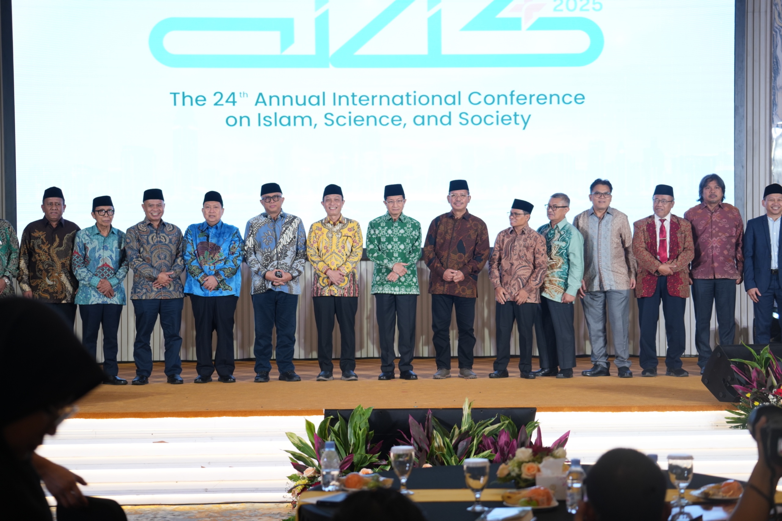 Para pengurus AICIS+ (Sinpo.id/AICIS)