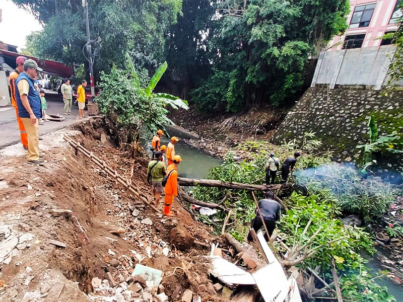 Ilustrasi tanah longsor di Jakarta (SinPo.id/Beritajakarta)