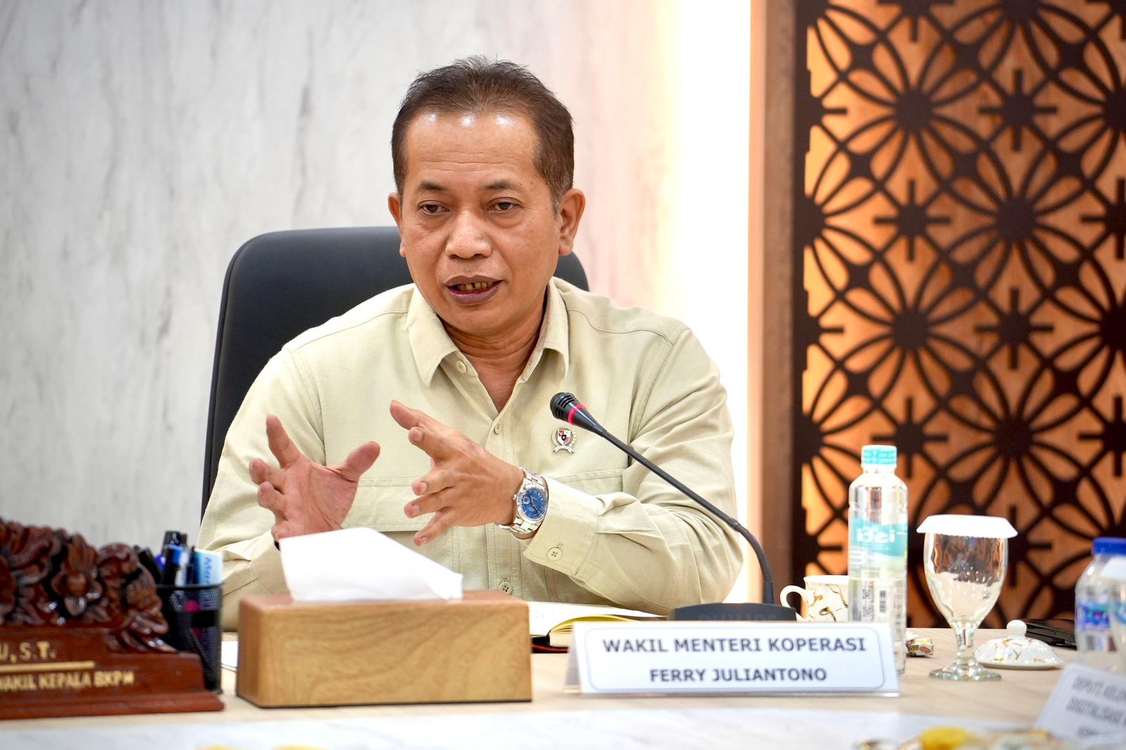 Wamen Koperasi RI Ferry Juliantono (SinPo.id/ Dok. Kemenkop)