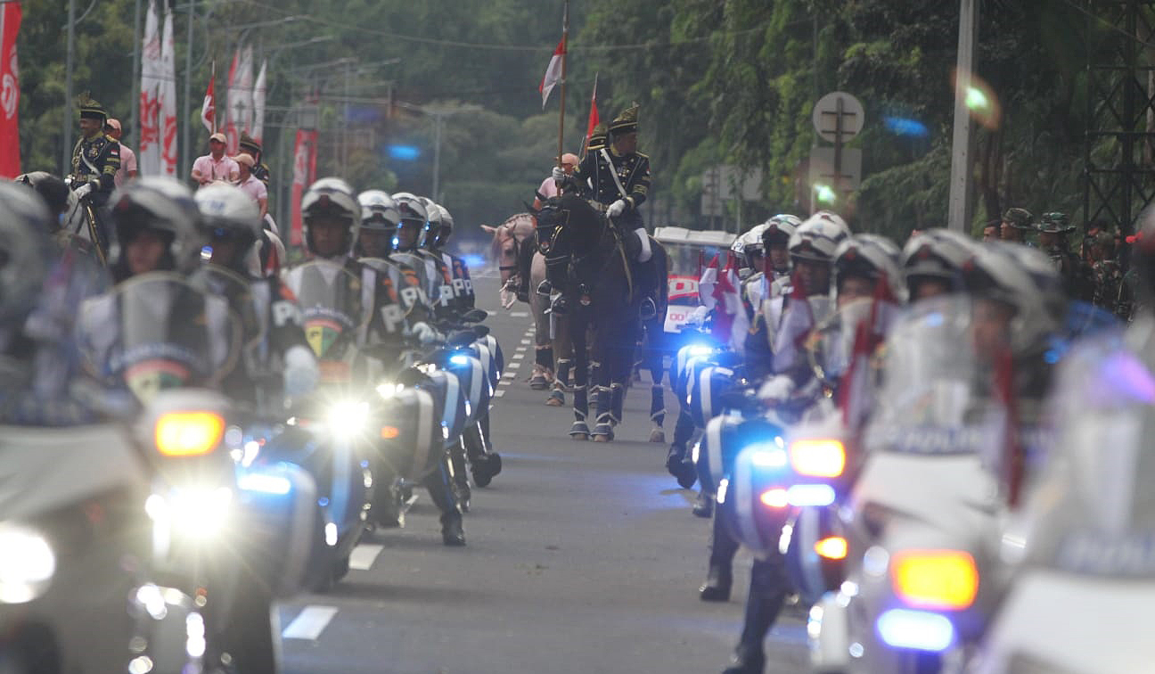 Gladi bersih penurunan bendera di Istana Merdeka. (Agus Priatna/SinPo.id)