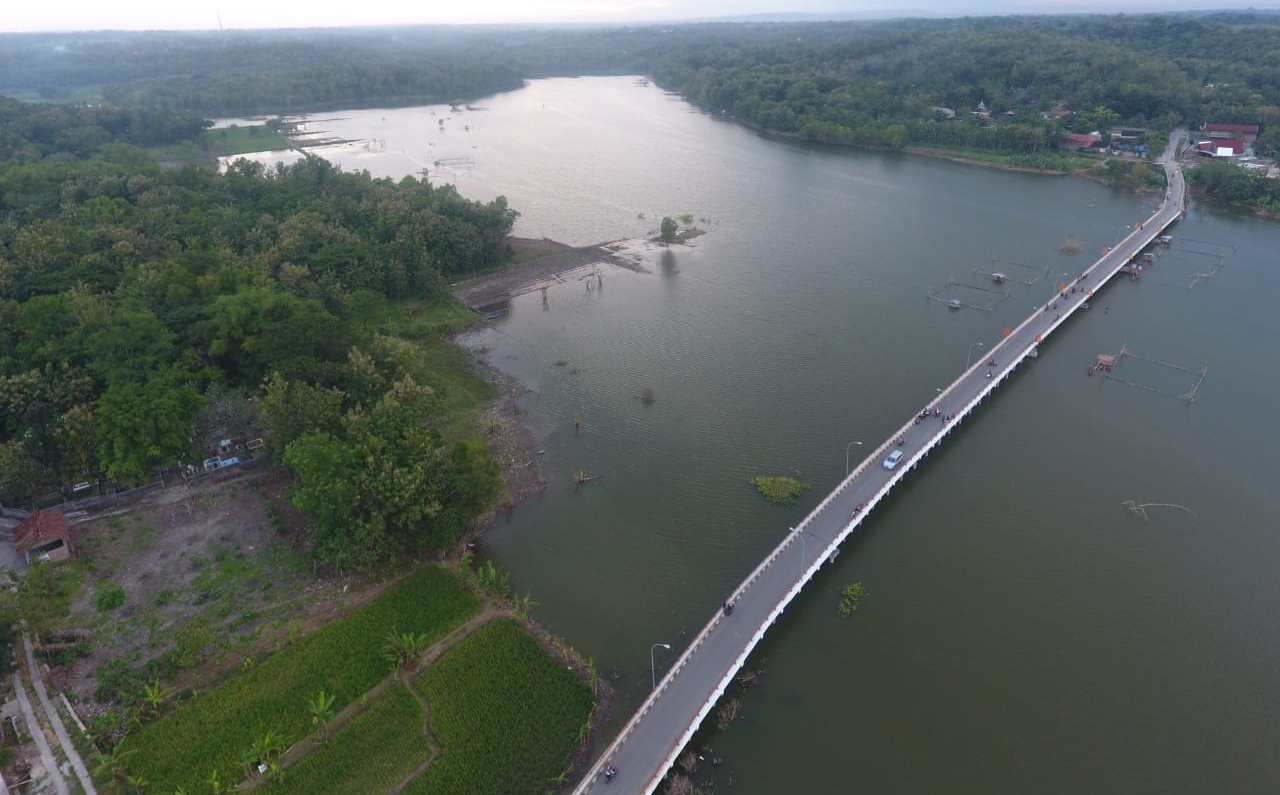 Ilustrasi irigasi di Bendungan Kedungombo. (SinPo.id/dok. KemenPU)