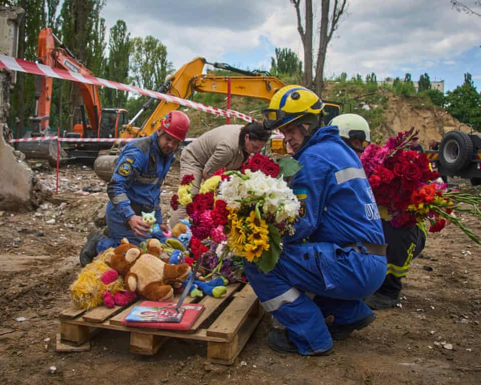 Jumlah Korban Tewas Akibat Serangan Rusia di Ibu Kota Ukraina Meningkat (SinPo.id/AP)