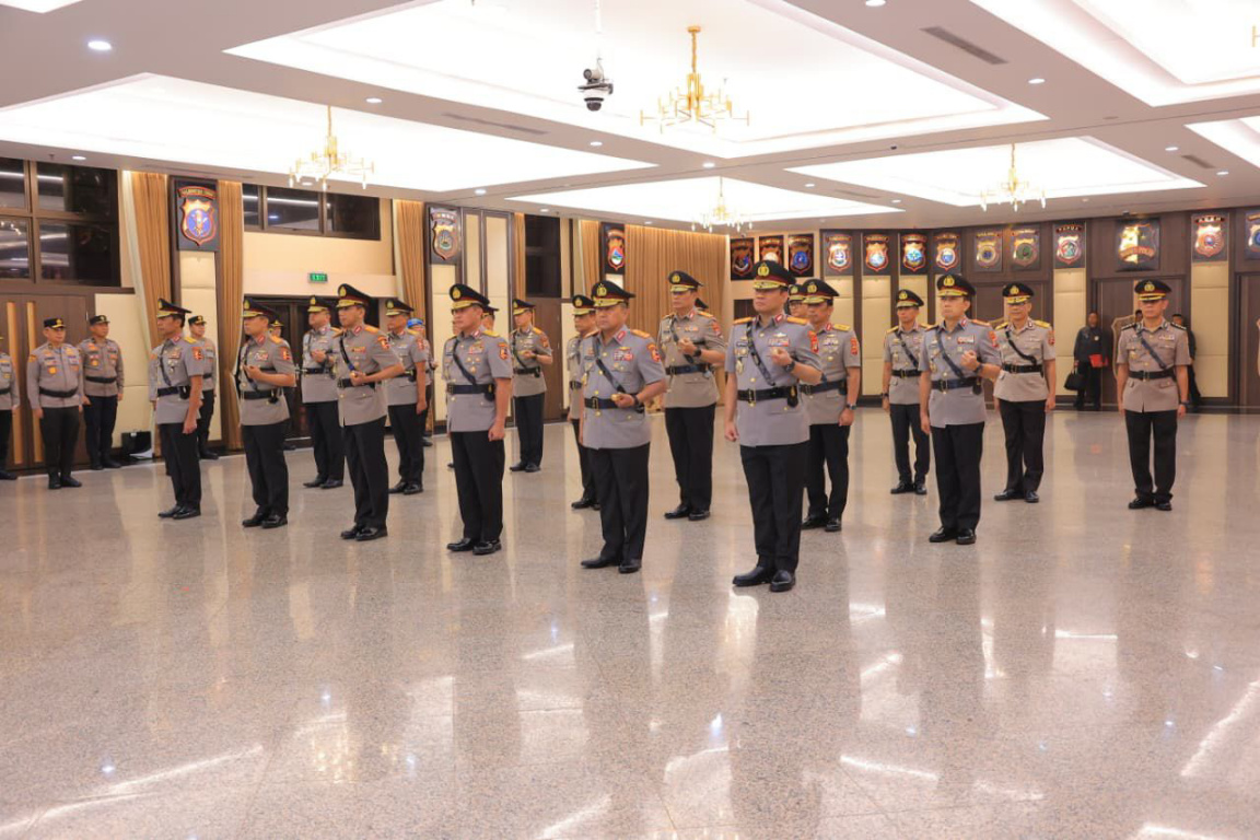 Sertijab pejabat utama Mabes Polri (SinPo.id/Dok.Polri)