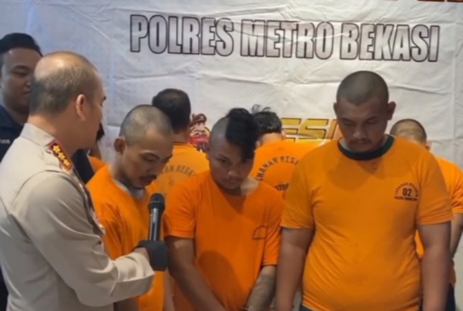 Para pelaku curanmor yang ditangkap di Bekasi (SinPo.id/Dok.Polres Metro Bekasi)