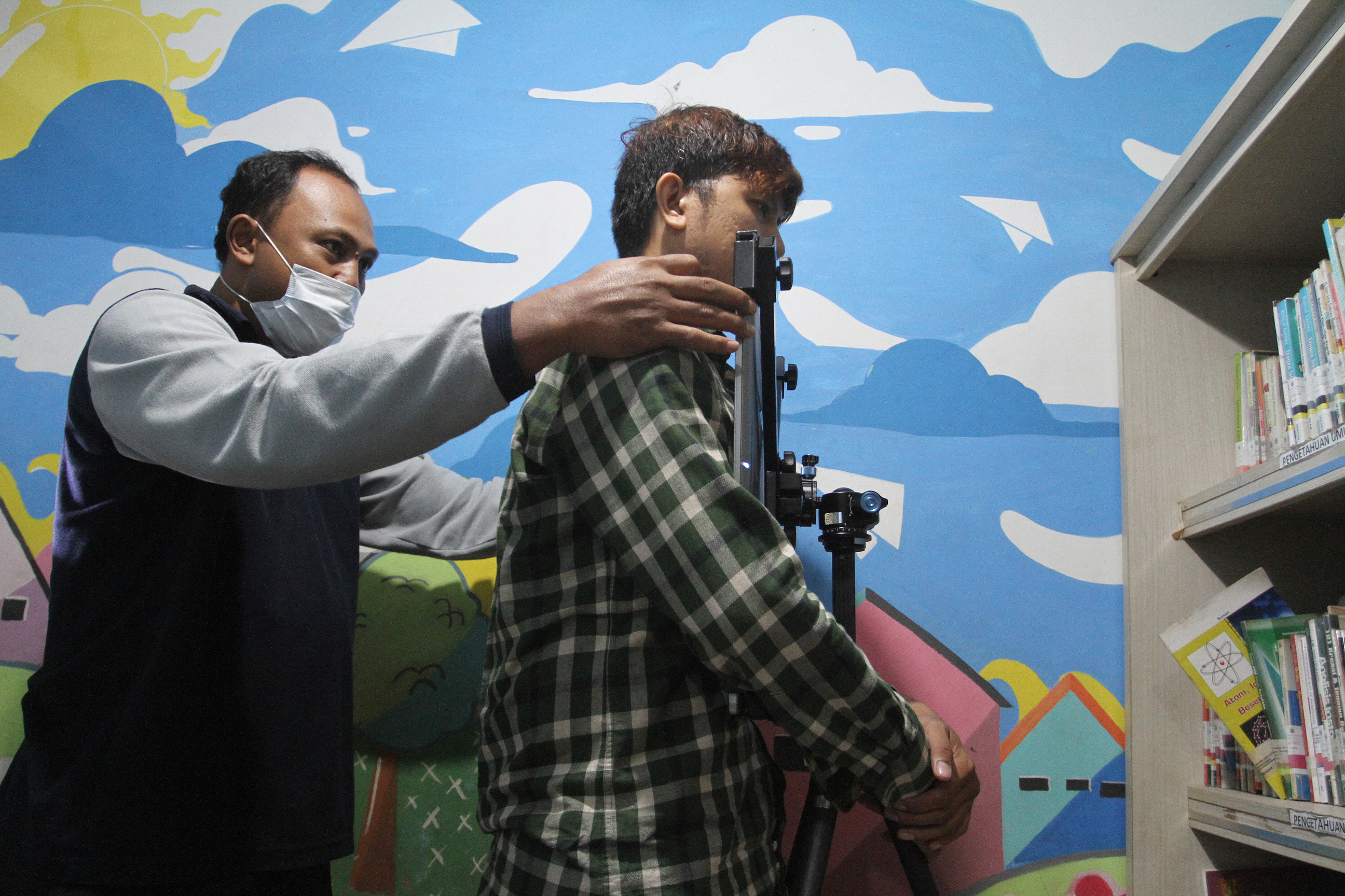 Pemprov DKI gelar skrining TBC. (Agus Priatna/SinPo.id)