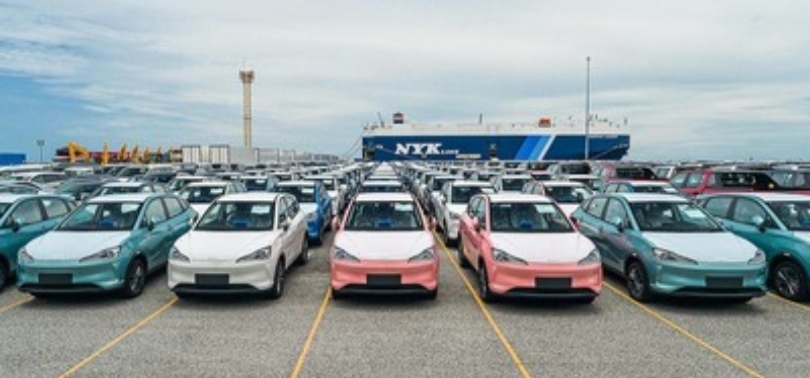 Mobil listrik impor CBU kini tak dibebani bea masuk dan PPnBM. (SinPo.id/neta.co.th)