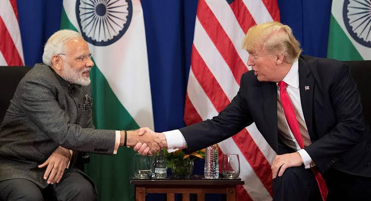 Perdana Menteri India Nardendra Modi dan Presiden Amerika Serikat (AS) Donald Trump. (SinPo.id/AFP)
