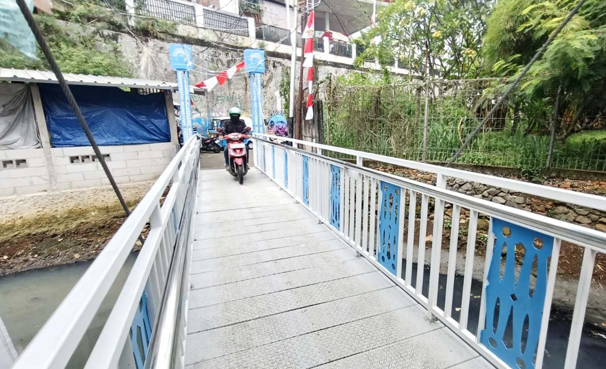 Jembatan angkat di kawasan Gandaria, Jakarta Selatan (SinPo.id/ Dok. BeritaNasional)