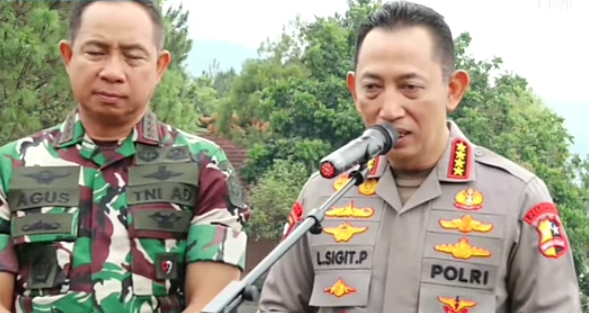 Kapolri Jenderal Pol Listyo Sigit Prabowo dan Panglima TNI Jenderal Agus Subiyanto (SinPo.id/ Tangkapan layar)