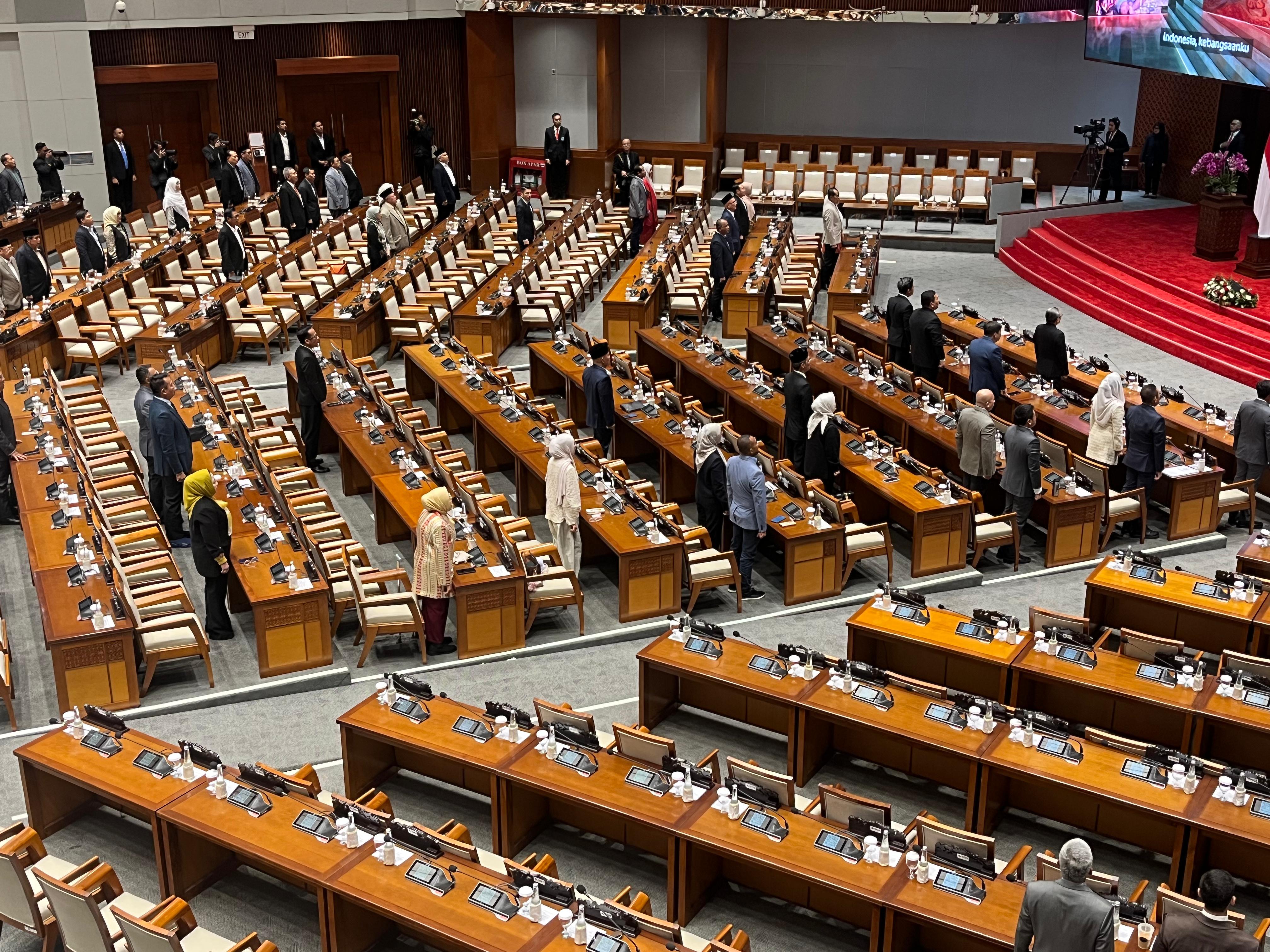 Ilustrasi Rapat DPR (SinPo.id/Galuh Ratnatika)