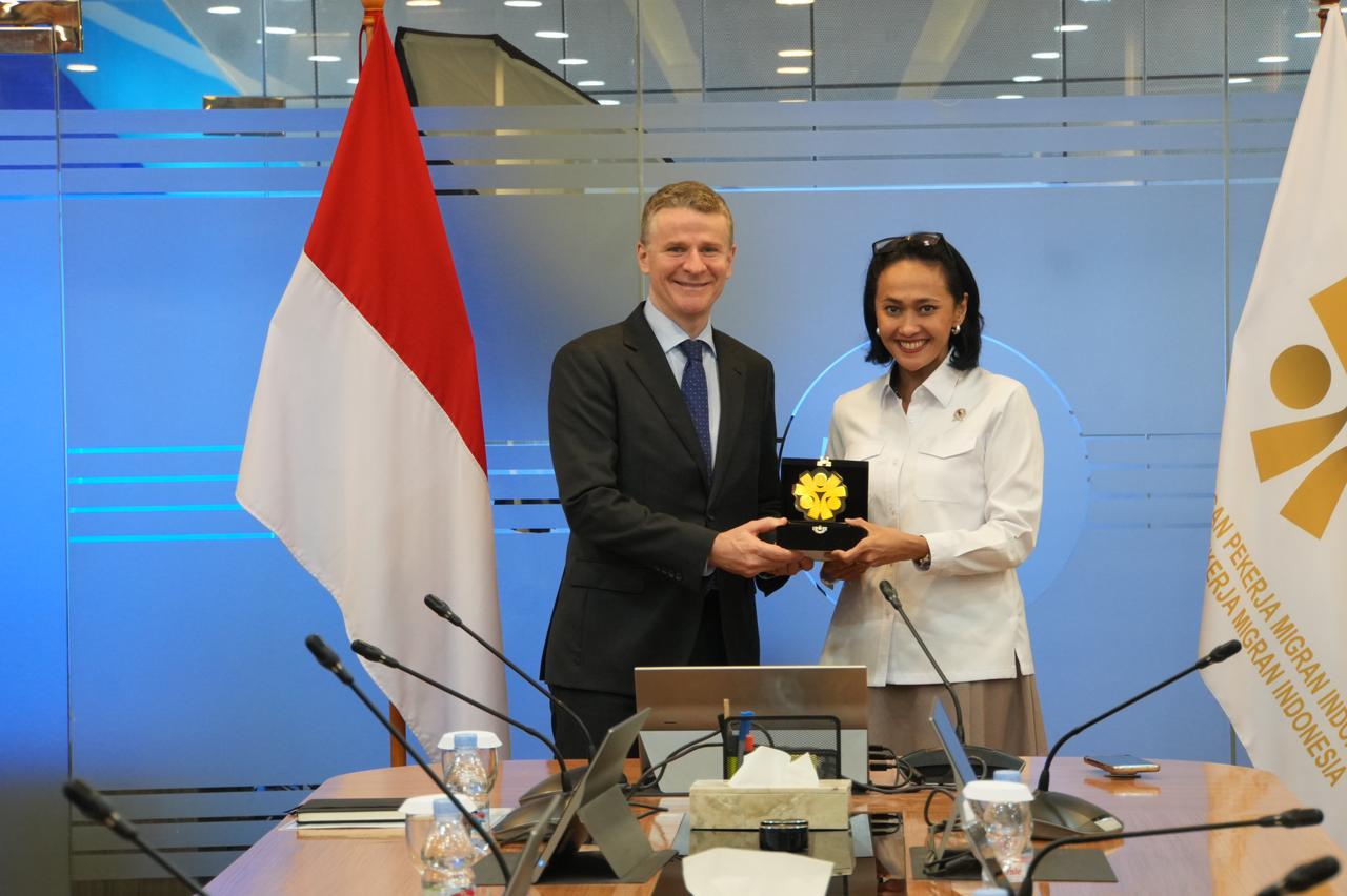 Wamen P2MI Christina Bertemu Dubes Australia (SinPo.id/KP2MI)