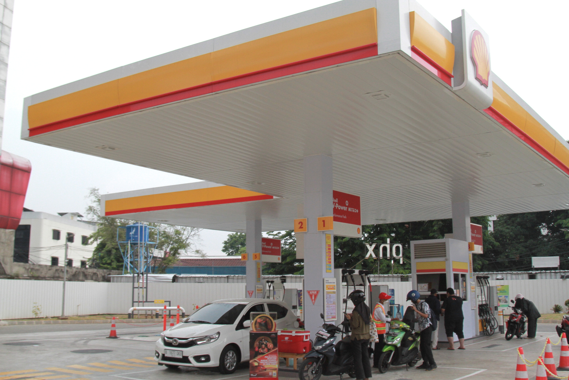 Ilustrasi SPBU Shell. (SinPo.id/Ashar)