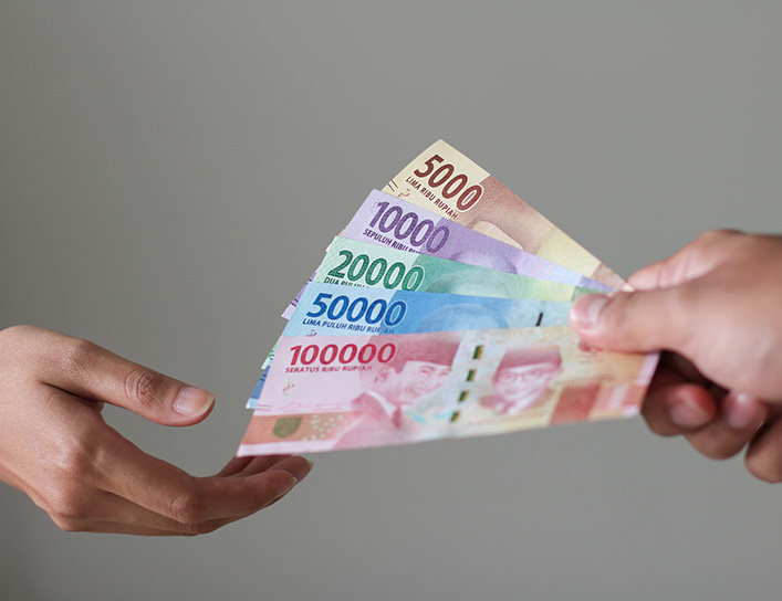 Ilustrasi pinjaman uang (SinPo.id/Sinarmas)