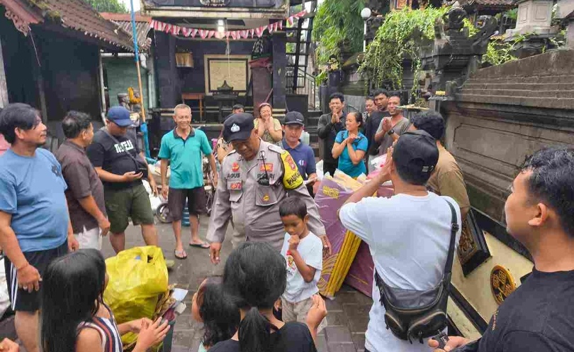 Kemensos menyalurkan bantuan untuk korban banjir di Bali (SinPo.id/ Dok. Kemensos)