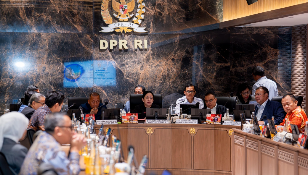 Pimpinan DPR bersama pimpinan fraksi bahas transformasi DPR (SinPo.id/ Tim Media)