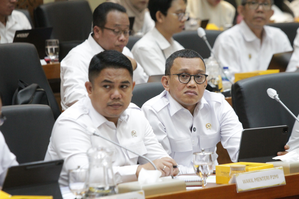 Komisi IX DPR menggelar Raker dengan Menteri P2MI Abdul Kadir Karding membahas Anggaran TA 2026 (Ashar/SinPo.id)