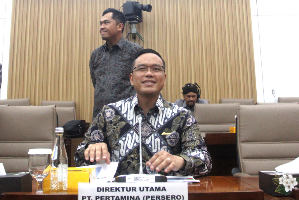 Komisi VI menggelar raker dengan Dirut Pertamina Simon membahas Evaluasi Kinerja Semester I Pertamina (Ashar/SinPo.id)