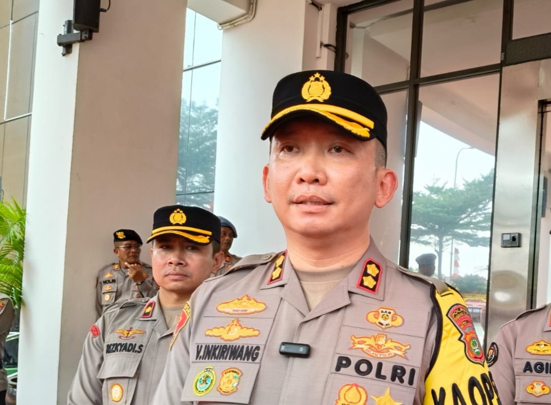 Kapolres Tangsel AKBP Victor Inkiriwang kepada wartawan (SinPo.id/Dok.Polres Tangsel)