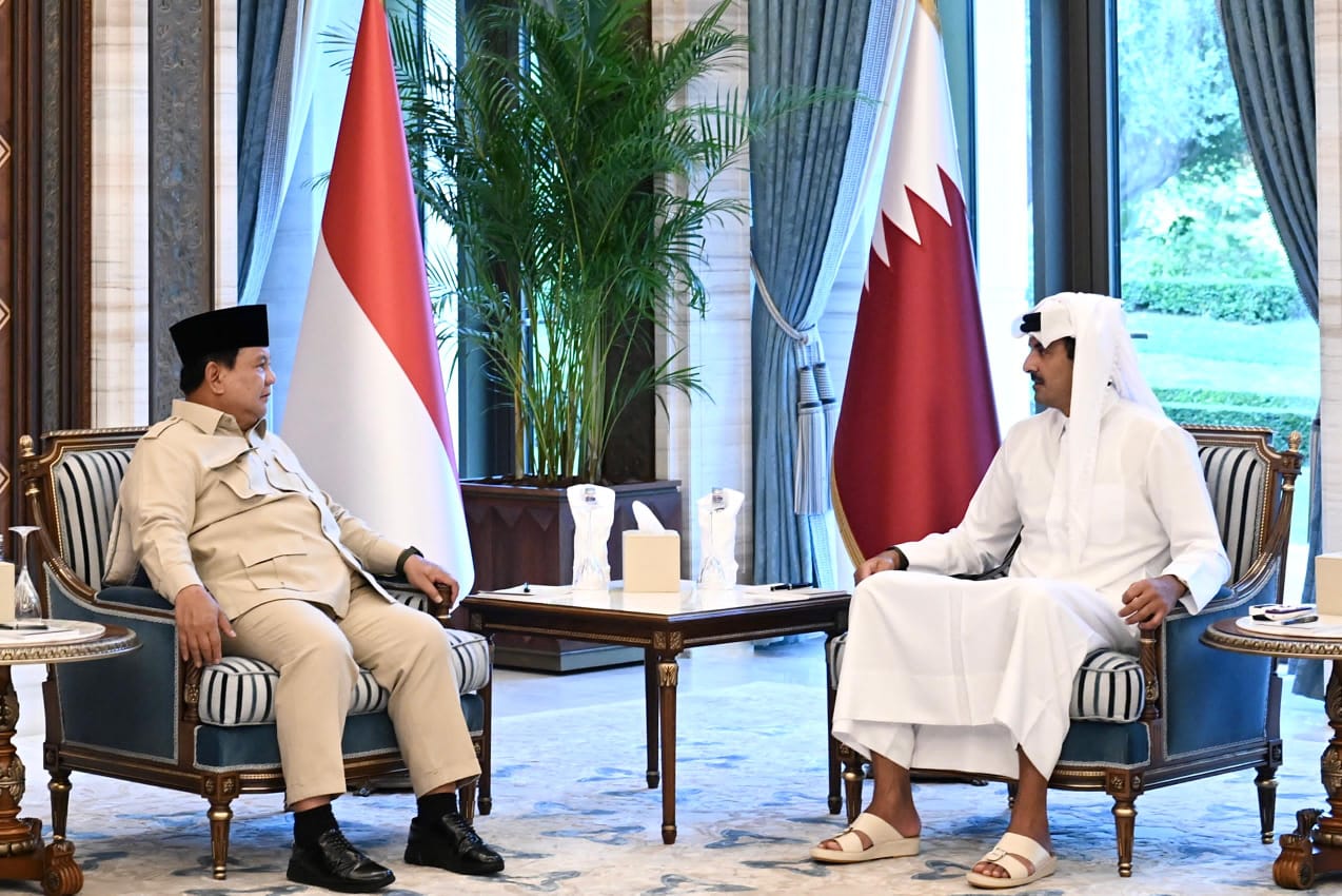 Presiden Prabowo Bertemu Emir Qatar Syekh Tamim bin Hamad Al-Thani (SinPo.id/Setpres)