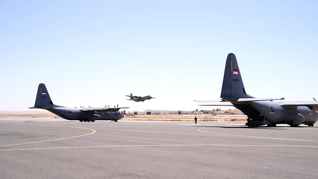 Satgas Garuda Merah Putih II Bertolak Ke Mesir Lanjutkan Misi Kemanusiaan Gaza (SinPo.id/PuspenTNI)