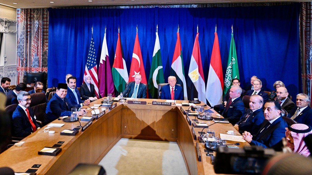 Pertemuan sejumlah pemimpin negara bahas perdamaian Timur Tengah (SinPo.id/ Setpres)