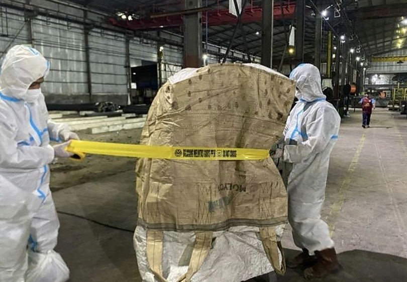 Kawasan mengandung radioaktif di Cikande disegel Ditjengakkum Kementerian Lingkungan Hidup (SinPo.id/ Dok. KLH)