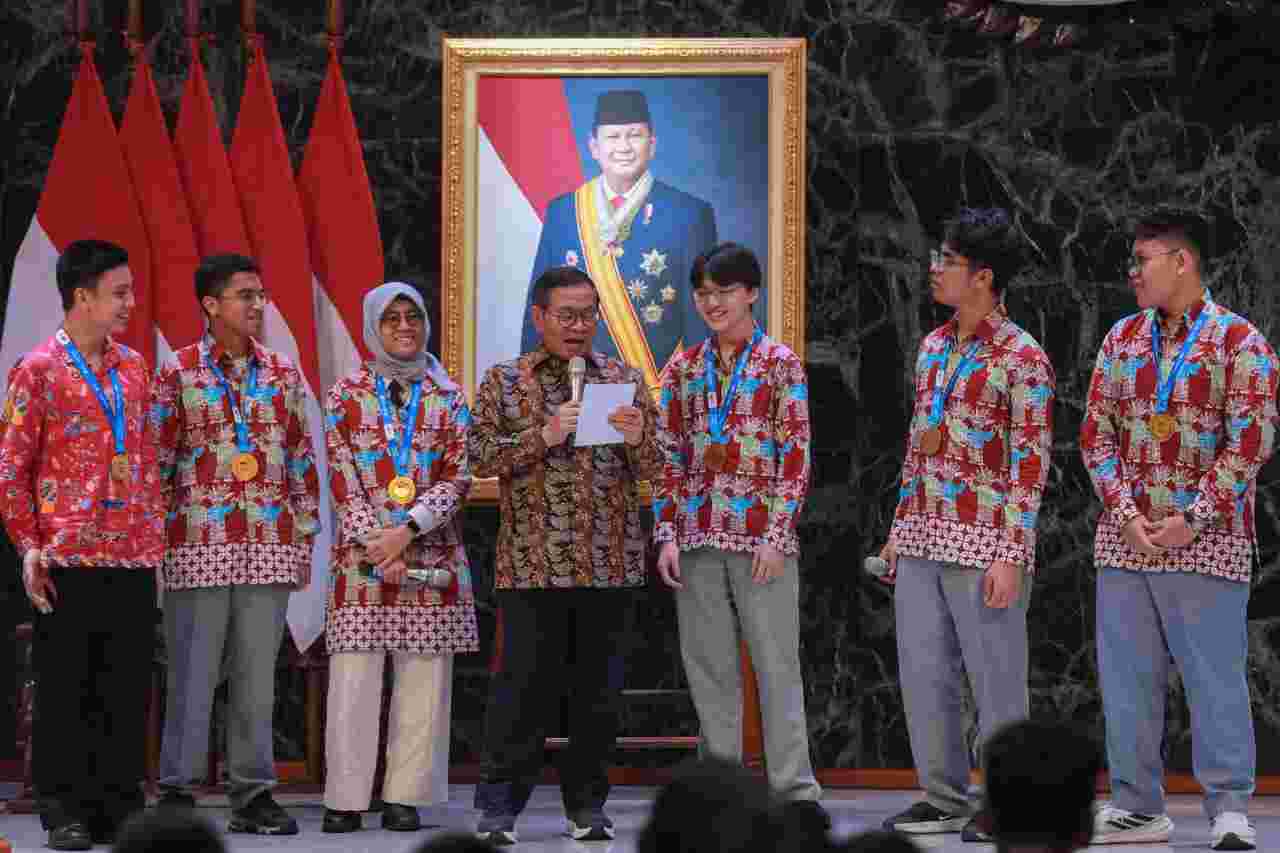 Pemprov DKI Jakarta menorehkan prestasi nasional setelah kontingen Olimpiade Sains Nasional (OSN) 2025 meraih predikat juara umum. (SinPo.id/Pemprov DKI Jakarta)