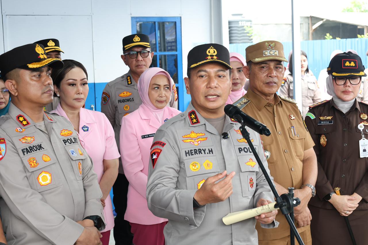 Kapolda Riau Irjen Pol Herry Heryawan (SinPo.id/ Humas Polri)