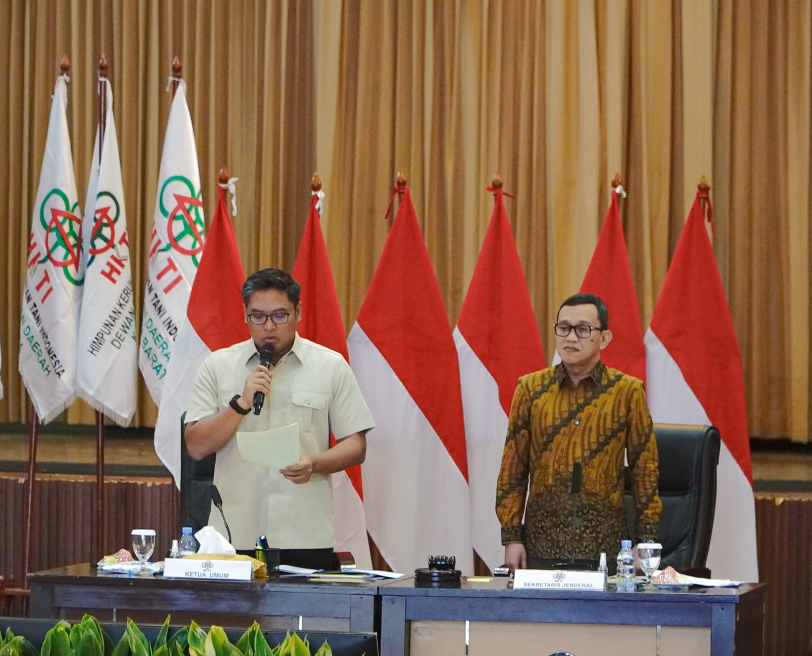Ketua Umum dan Sekjen HKTI, Sudaryono dan Karding. (SinPo.id/dok. Kementan)