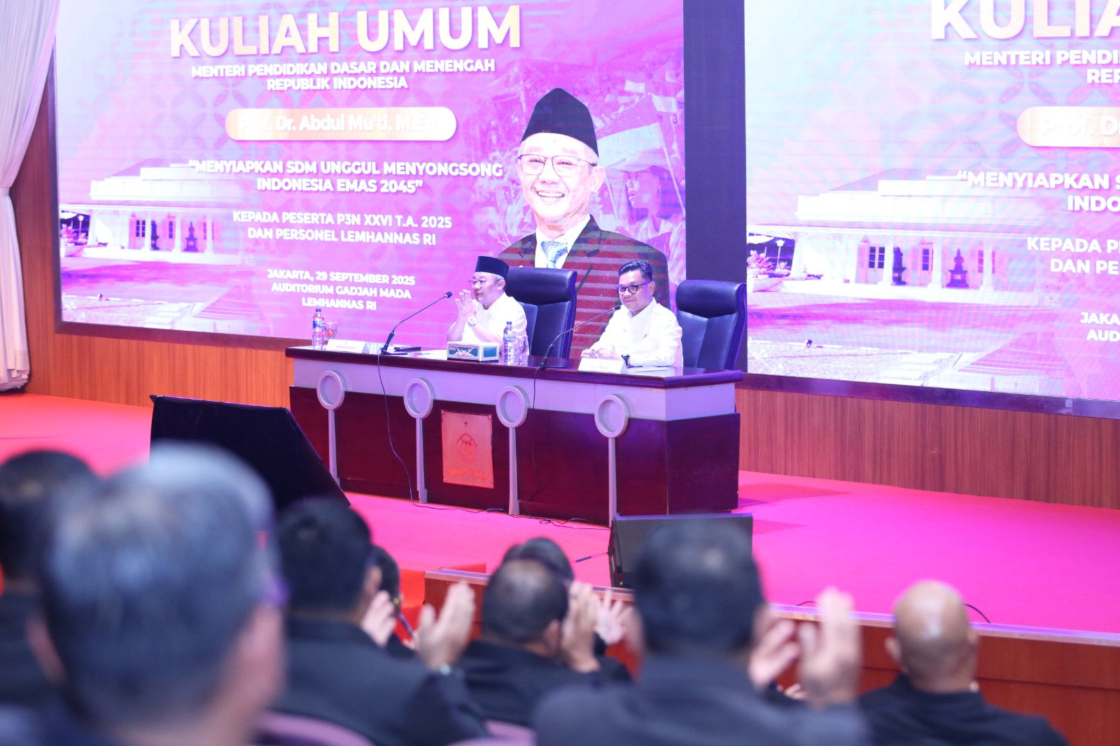 Mendikdasmen Promosikan Program Prioritas untuk Generasi Emas 20245 di Lemhannas (SinPo.id/Kemendikdasmen)