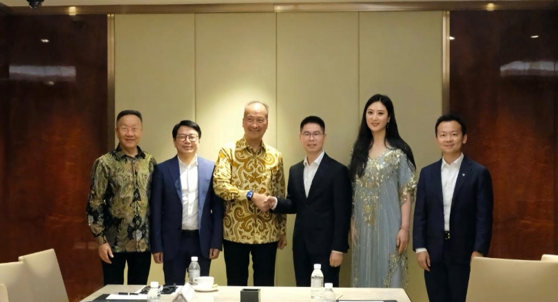 Menperin Agis bertemu dengan jajaran perusahan Beiken Energy Group di Tiongkok. (SinPo.id/dok. Kemenperin)