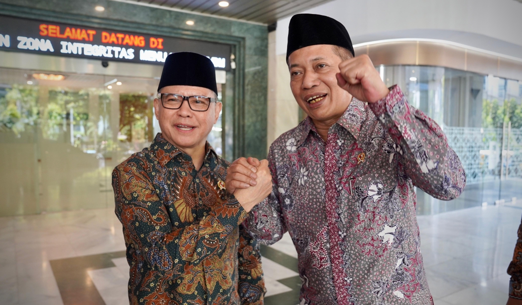 Menteri P2MI Mukhtarudin dan Menkop Ferry Juliantono (SinPo.id/Dok. KP2MI)