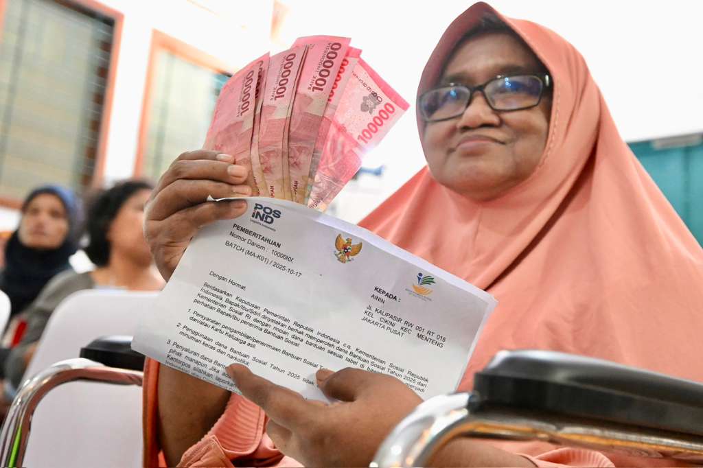 Pemerintah Luncurkan Bantuan Langsung Tunai Kesejahteraan Rakyat untuk 35 Juta Keluarga (SinPo.id/Biro Setpres)