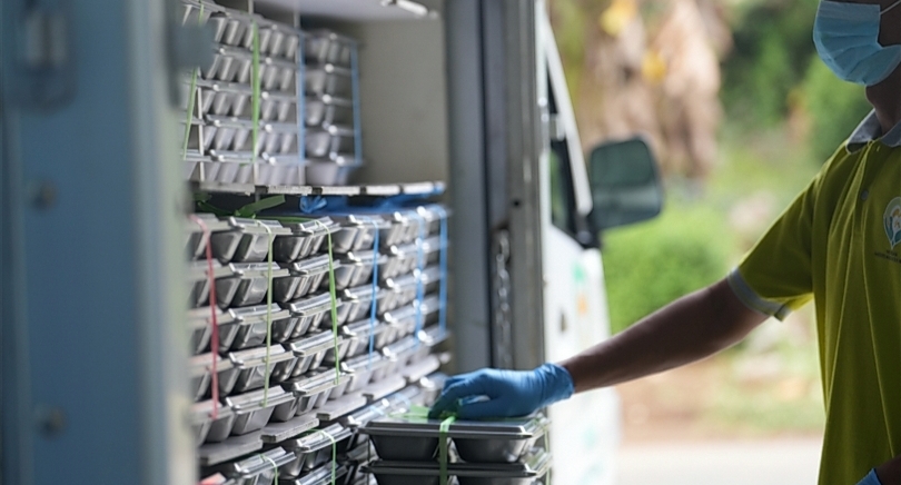 Ilustrasi kendaraan pengangkut menu program MBG (SinPo.id/ Dok. BGN)