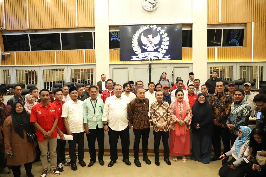 Pimpinan DPR Prof Sufmi Dasco menerima audiensi  Koalisi Nasional Reforma Agraria (Ashar/SinPo.id)