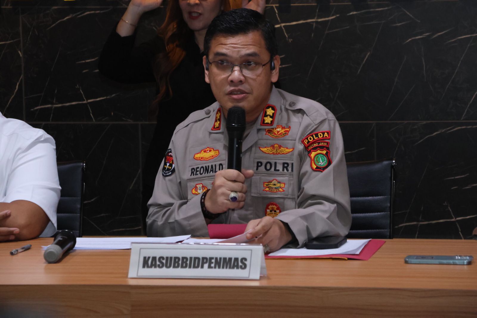 Kasubbid Penmas Bidhumas Polda Metro Jaya, AKBP Reonald Simanjuntak (SinPo.id/Dok.PMJ)