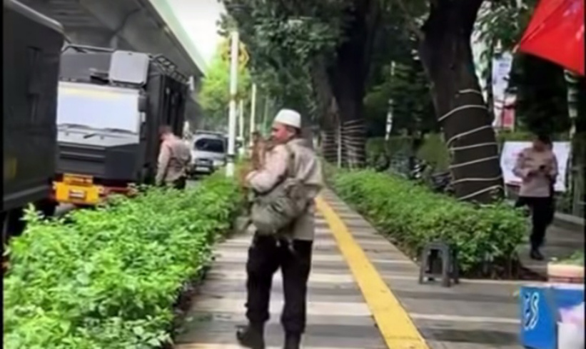 Oknum anggota yang melakukan catcalling ke wanita Jaksel (SinPo.id/Tangkapan layar)