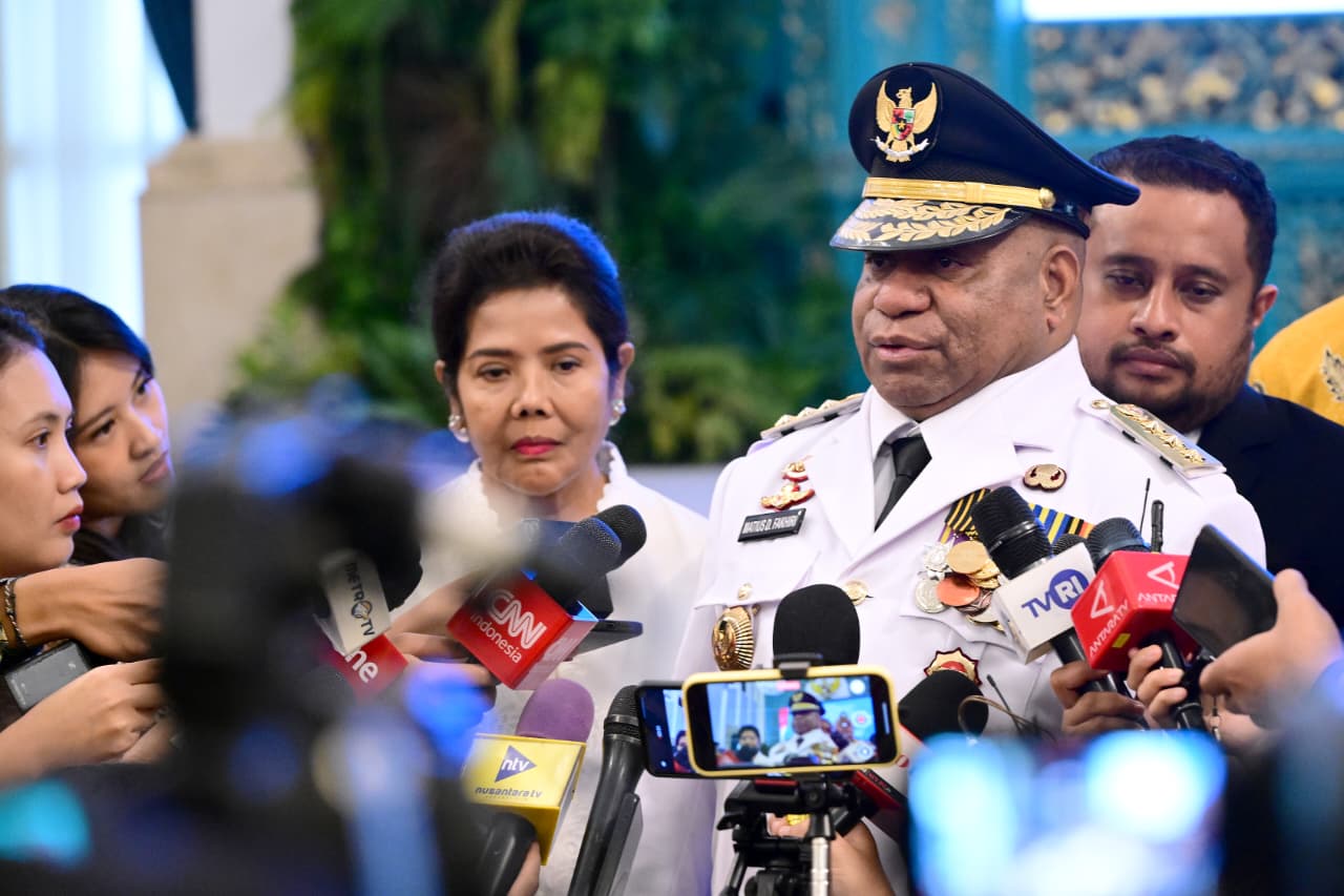 Gubernur Papua Matius Fakhiri. (SinPo.id/Biro Setpres)