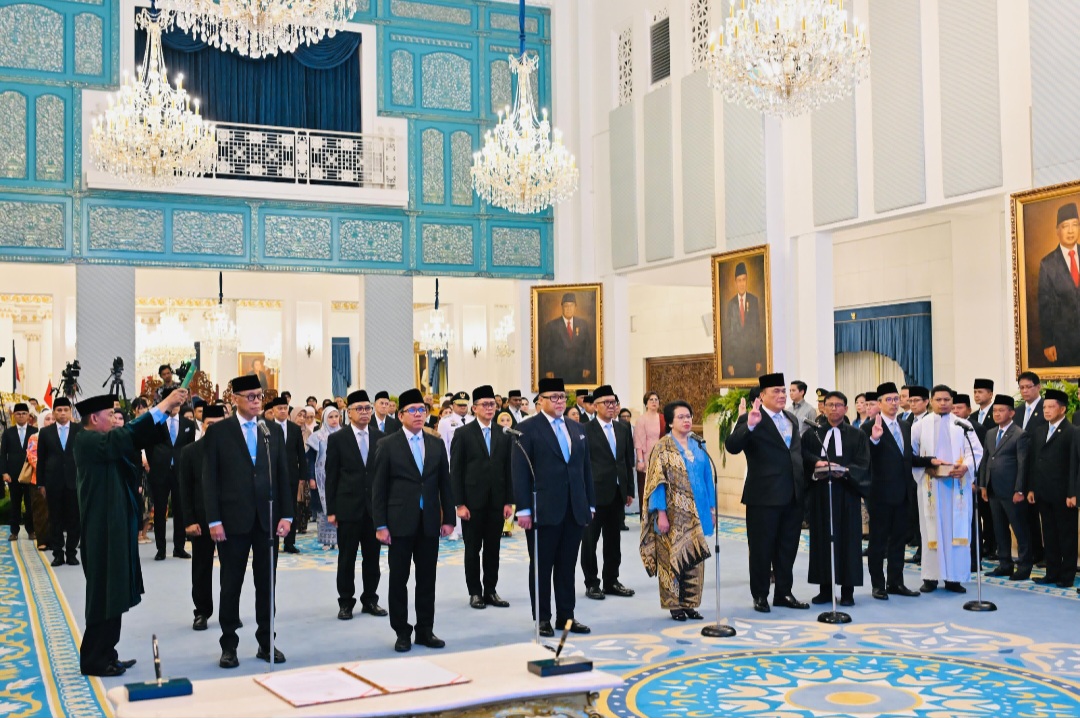 Presiden Prabowo Lantik 10 Duta Besar dan 1 Wakil Dubes RI untuk Negara Sahabat (SinPo.id/Setpres)